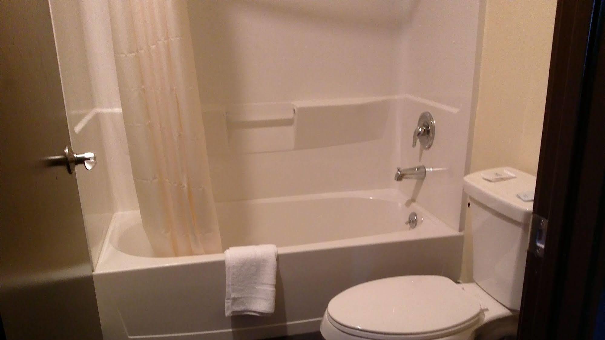 Brick Motor Inn Екстер'єр фото
